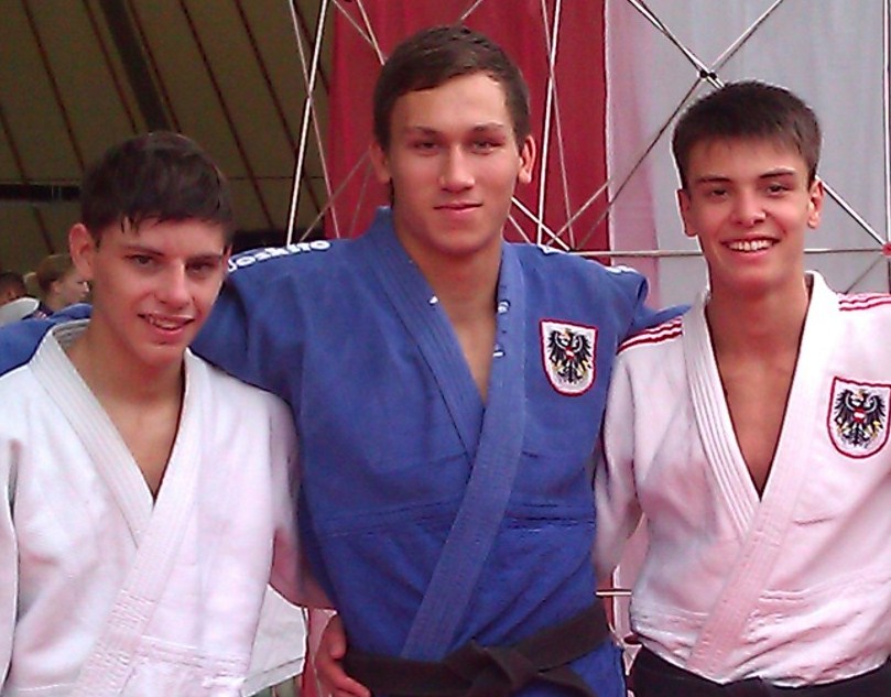 https://judo-noe.at/wp-content/uploads/2011/09/ViennaOpen_u20_wimpassing.jpg